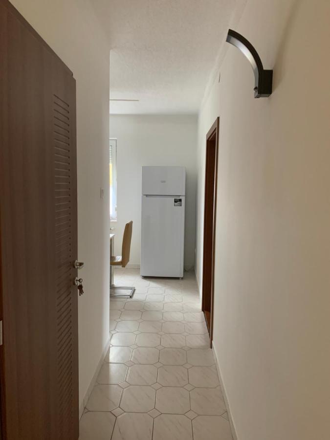 Thermal Next II Weninger Apartman Kiskunhalas Exterior foto